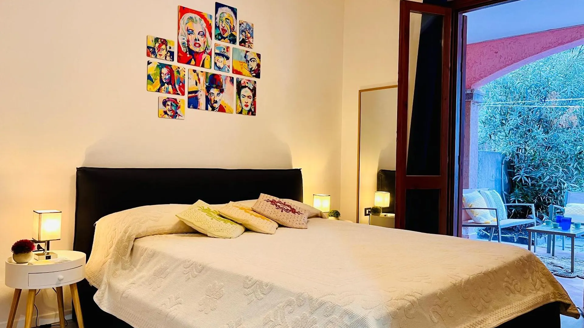 Shardana 3 - Relax A Due Passi Dalla Spiaggia Castelsardo 0*,